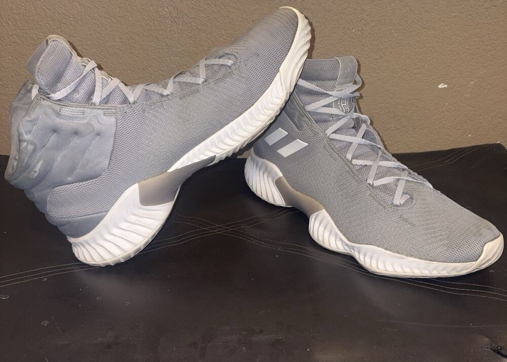 Adidas Pro Bounce 2018 Gray & White High Top Size 13.5 AH2665